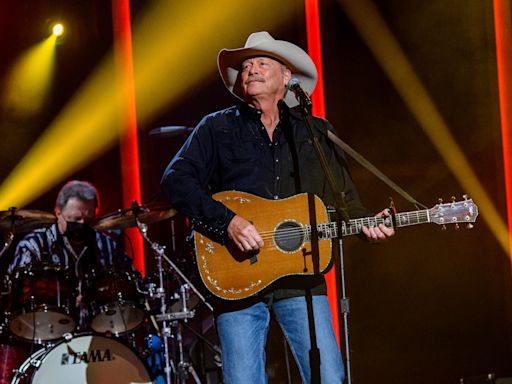 Alan Jackson to play Van Andel Arena in August, how to get tickets