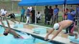 PUCMM levanta la copa campeón natación Juegos Universitarios