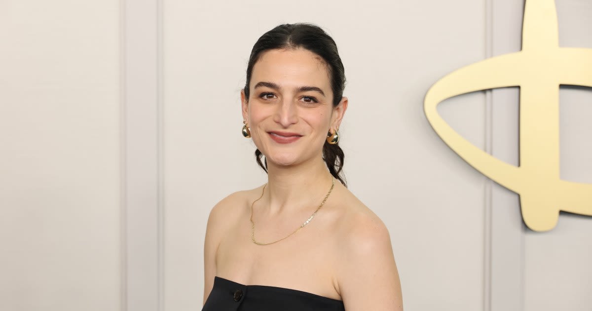 Jenny Slate ‘Fell in Love’ With Blake Lively on It Ends With Us