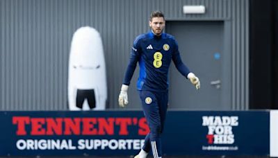 Craig Gordon sets out Hearts objective as Tynecastle quest comes side by side with burning summer ambition