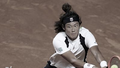 Chinese players Zhang Zhizhen and Wang Yafan triumph in first round of 2024 French Open - Dimsum Daily
