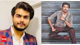 Aarjav Trivedi and Mayur Chauhan have a friendly meet at 'Ram Bharosey' screening in Gujarat | Gujarati Movie News - Times of India