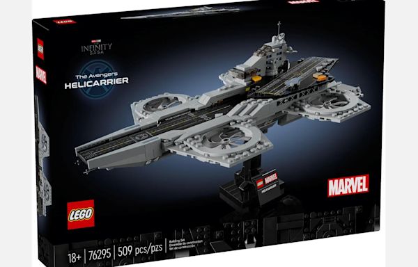 LEGO Marvel The Avengers Midi-Scale Helicarrier Set Is Up For Pre-Order Now