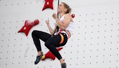 Aleksandra Mirosław celebrates ‘dream come true moment’ as first speed climbing gold medalist in Olympic history | CNN