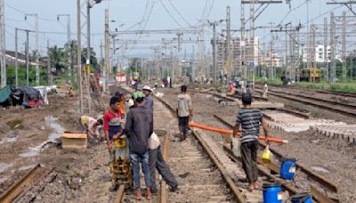 Mumbai Local Train News Today: Jumbo Block On Western Line For Maintenance Work; Special Services Announced