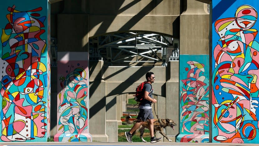 It’s warming up in Dallas-Fort Worth as heat index likely to rise into 100s by end of week