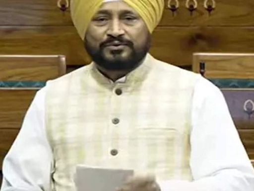 Cong distances itself from Channi's 'remarks on Amritpal'