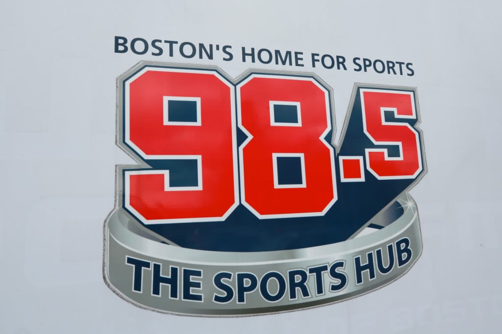 98.5’s Fred Toucher takes shots at Rich Shertenlieb over his Boston Bruins media post