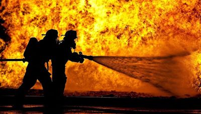 智利中部2月大火137人亡 消防員疑引發火災被捕