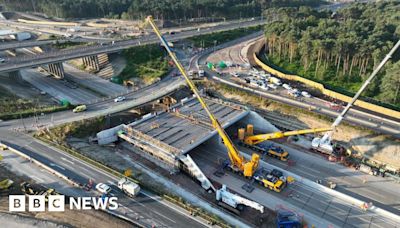 M25: Traffic 'flowing smoothly' ahead of reopening