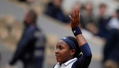 Coco Gauff moves into fourth round on another rain-disrupted day at the French Open