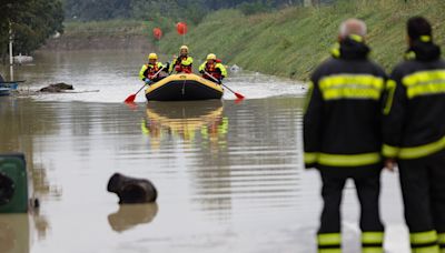 Travel warning for Italy after widespread flooding