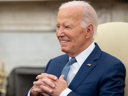 Alex Jones Claims Video ‘No Doubt’ Proves President Biden Is Clone