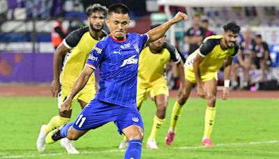 ISL 2024-25: Bengaluru FC looks to solidify home run against Mohun Bagan Super Giant; Sunil Chhetri eyes another record