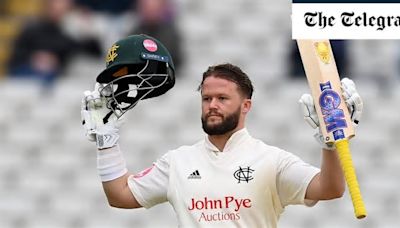 Ben Duckett hits unbeaten 197 as England trio flex batting muscles