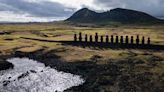 Encuentran moai en lago seco de la isla chilena de Rapa Nui