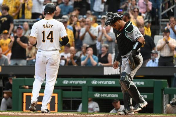 Bryan Reynolds, Joey Bart help Pirates down Diamondbacks