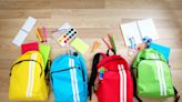 Zapatos, playeras, cuadernos: dónde encontrar los útiles escolares más baratos