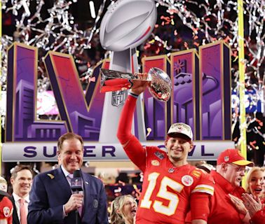 Hallmark and the Kansas City Chiefs Team up for New Christmas Movie 'Holiday Touchdown'