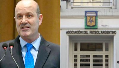 Federico Sturzenegger cargó contra la AFA y exigió el cumplimiento de la norma que permite las SAD