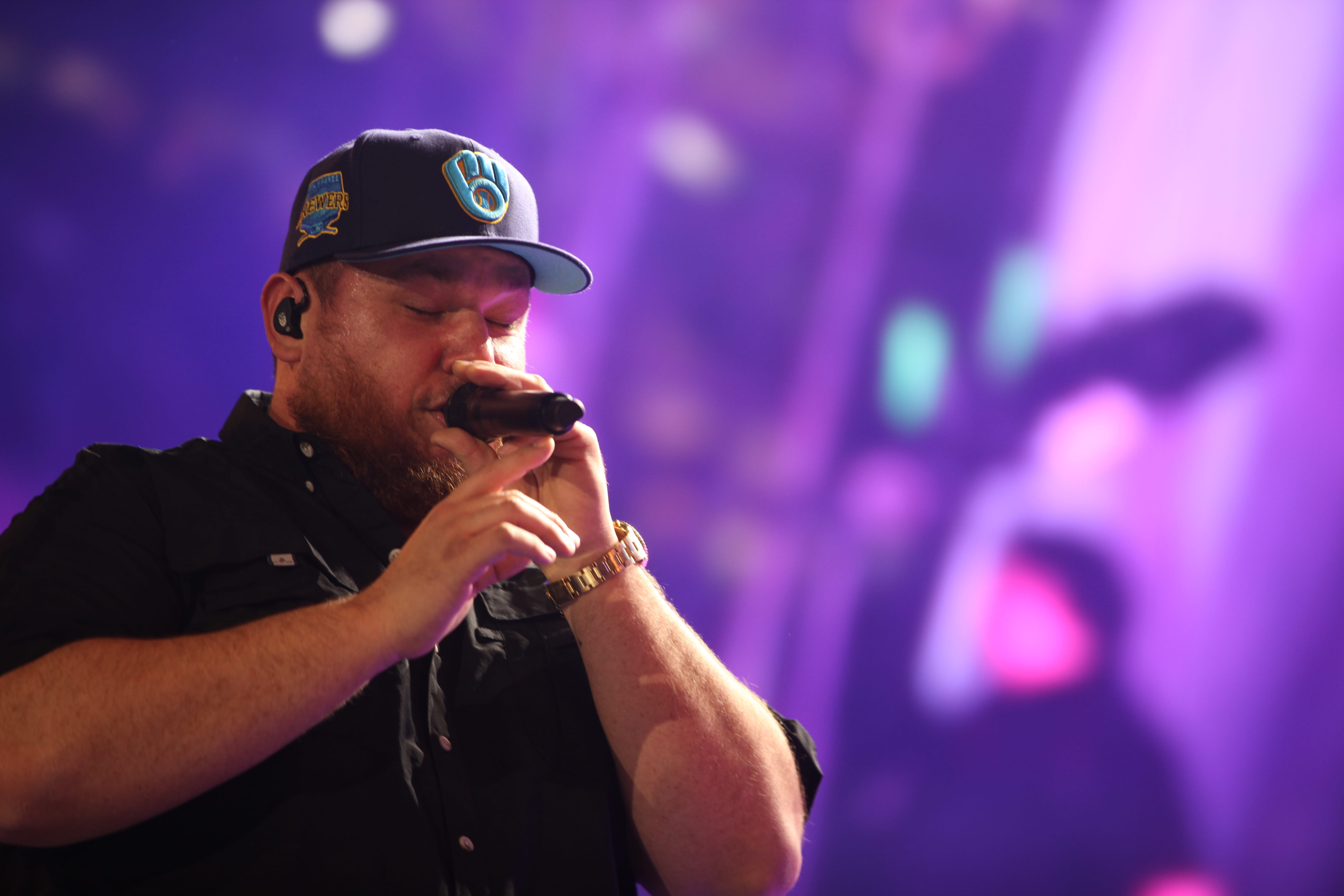 Have tickets for Luke Combs' concerts in Jacksonville? Here's what you need to know