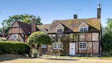 Cottage from BBC's Vicar of Dibley for sale in Buckinghamshire village