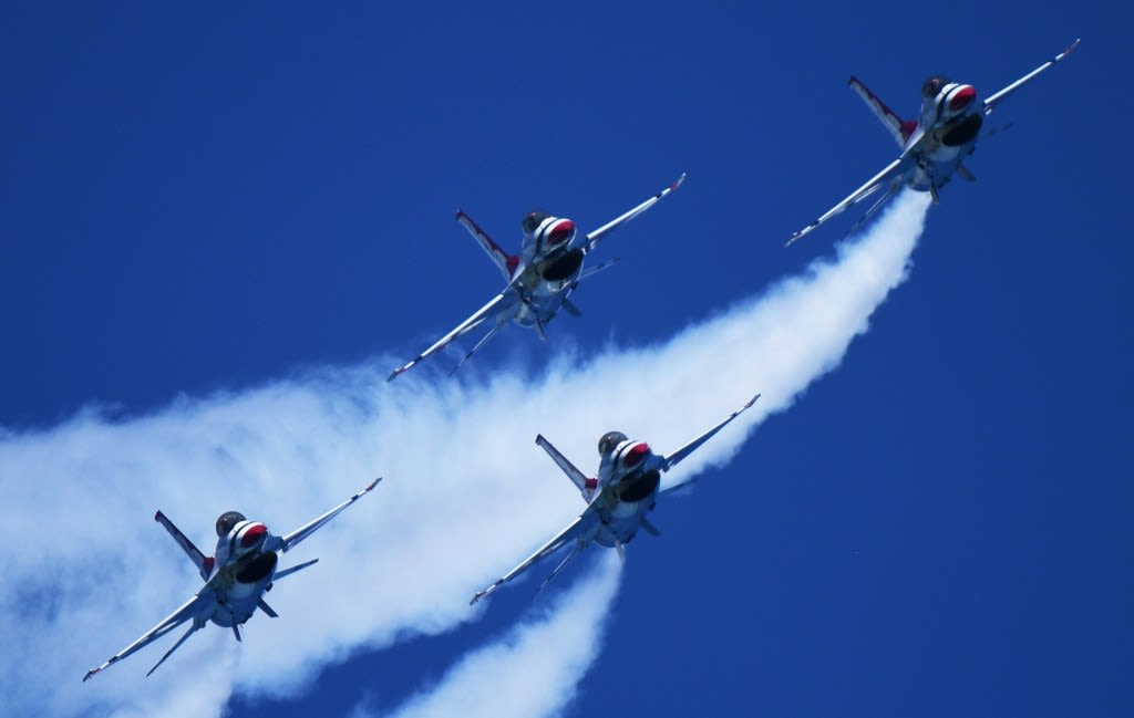 Fort Lauderdale Air Show is coming at ya: What to know about tickets, traffic and Thunderbirds