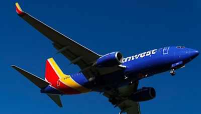 FAA reviewing Southwest after close calls