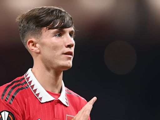 Sheffield Wednesday eyeing Man United academy’s soon-to-be free agent Charlie McNeill