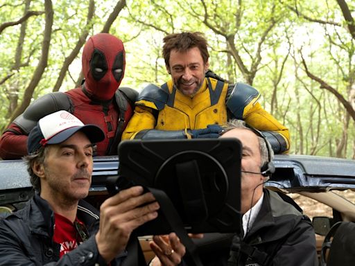 Diretor de 'Deadpool & Wolverine' fala sobre escolha do 'pior Wolverine' e participações especiais no filme