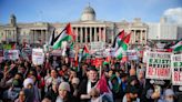29 arrests and police injured after thousands gather in support of Palestine