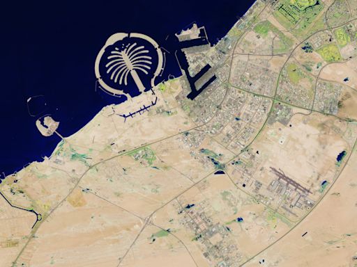 UAE floods shown in incredible before-and-after satellite photos