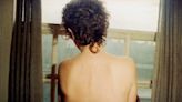 In ‘All the Beauty and the Bloodshed,’ Photographer Nan Goldin Leads the Fight Against the Opioid Crisis