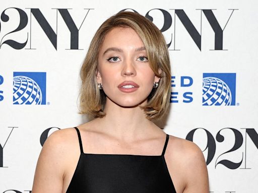 Sydney Sweeney says paparazzi refused to leave her house without bikini photos