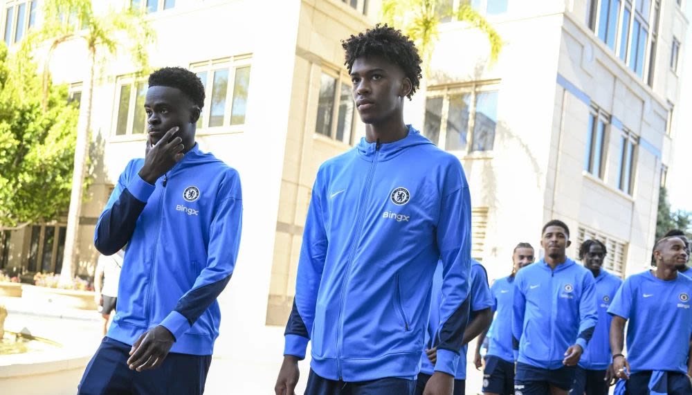 Highly regarded Chelsea youngster shares which first team stars have helped him settle in