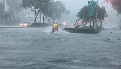 豪雨狂炸高雄「多處積淹水」 陳其邁：逾200件災情通報