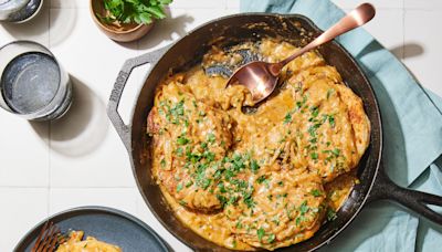 Smothered Pork Chops Should Be Your Go-To Weeknight Dinner