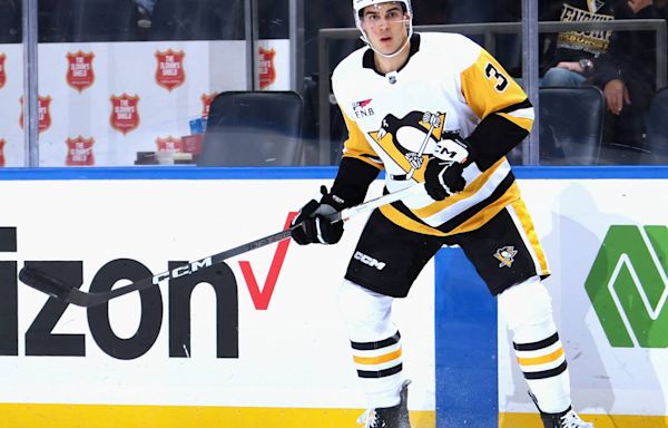 Pittsburgh Penguins ink deals with 3 players