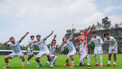 Pumas Sub-18 festeja a lo 'Cuauhtémoc Blanco' por victoria ante América