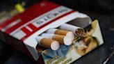 Cajas de cigarros tendrán más advertencias de riesgo por fumar