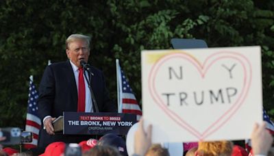 Trump makes pitch to black and Latino voters in New York