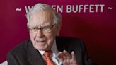 Buffett says people shouldn't worry about Berkshire, banks