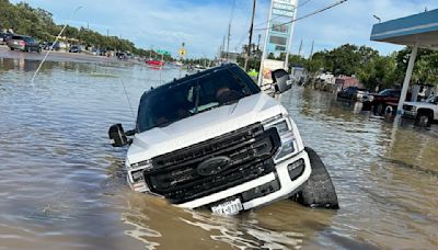VIDEO: Texans lineman's gigantic truck rescued from Beryl floodwaters