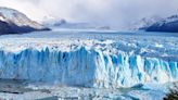 Una "mancha de hidrocarburos" se mueve frente al glaciar Perito Moreno y desata una polémica ambiental en El Calafate