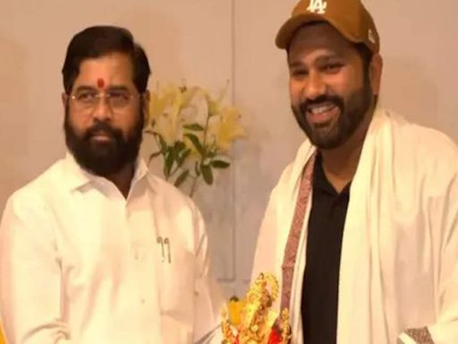 Maharashtra CM Eknath Shinde felicitates T20 World Cup champions Rohit Sharma, Suryakumar, Dube, Jaiswal - The Economic Times