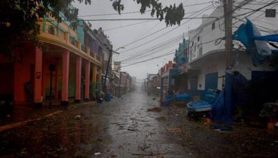 Hurricane Beryl batters south coast of Jamaica