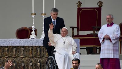 El papa viajará a Verona para participar en la "Arena de la paz" y almorzar con presos