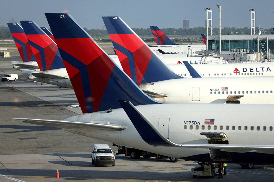 Regulators to investigate Delta Air Lines’ response to tech outage