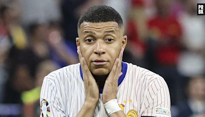 Euro 2024 : Kylian Mbappé filmé lors d'un geste dégoûtant face à l'Espagne, il se fait humilier sur Twitter, "Il floppe même ça"