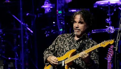 John Oates' new album is called 'Reunion.' But don't think Hall & Oates are getting back together